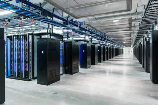Komputerisasi data center